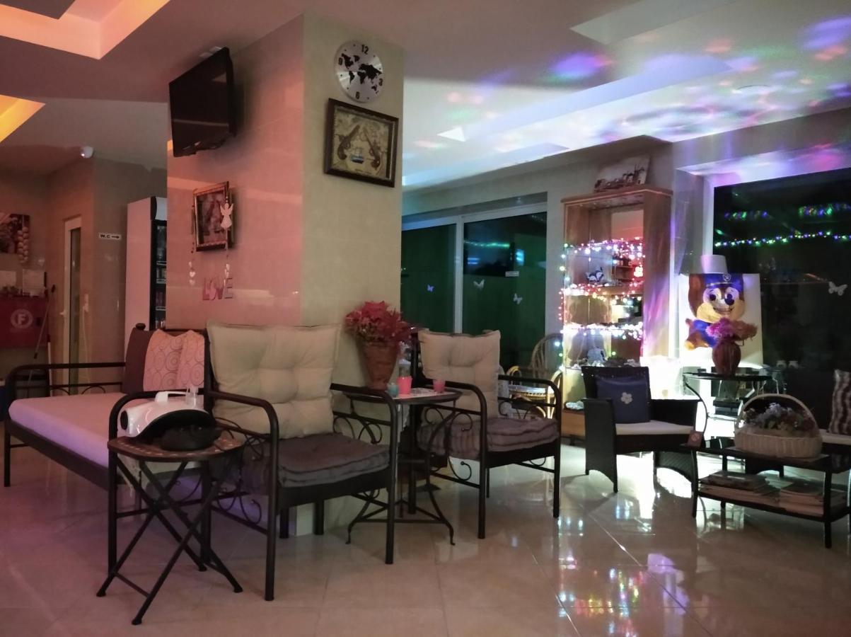 Nikolakakis Rooms Lavrio Dış mekan fotoğraf