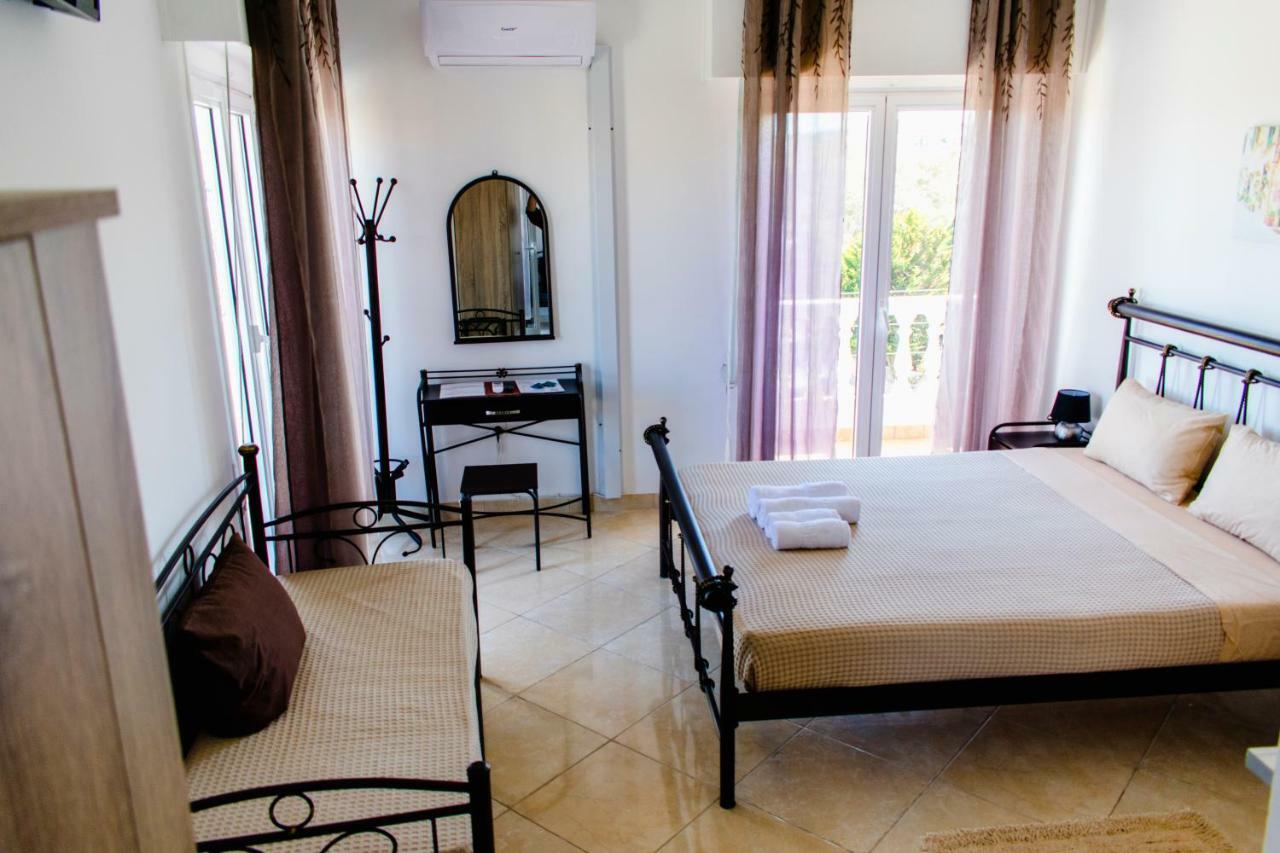 Nikolakakis Rooms Lavrio Dış mekan fotoğraf