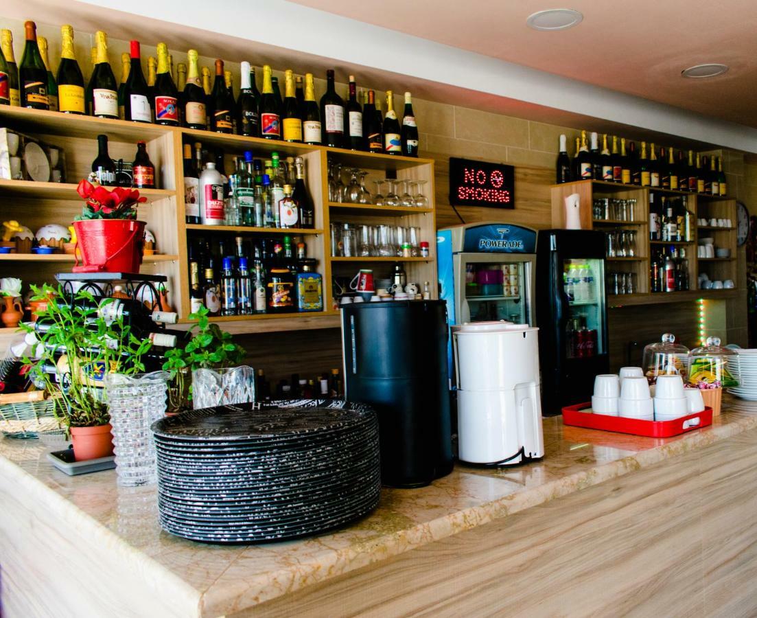 Nikolakakis Rooms Lavrio Dış mekan fotoğraf