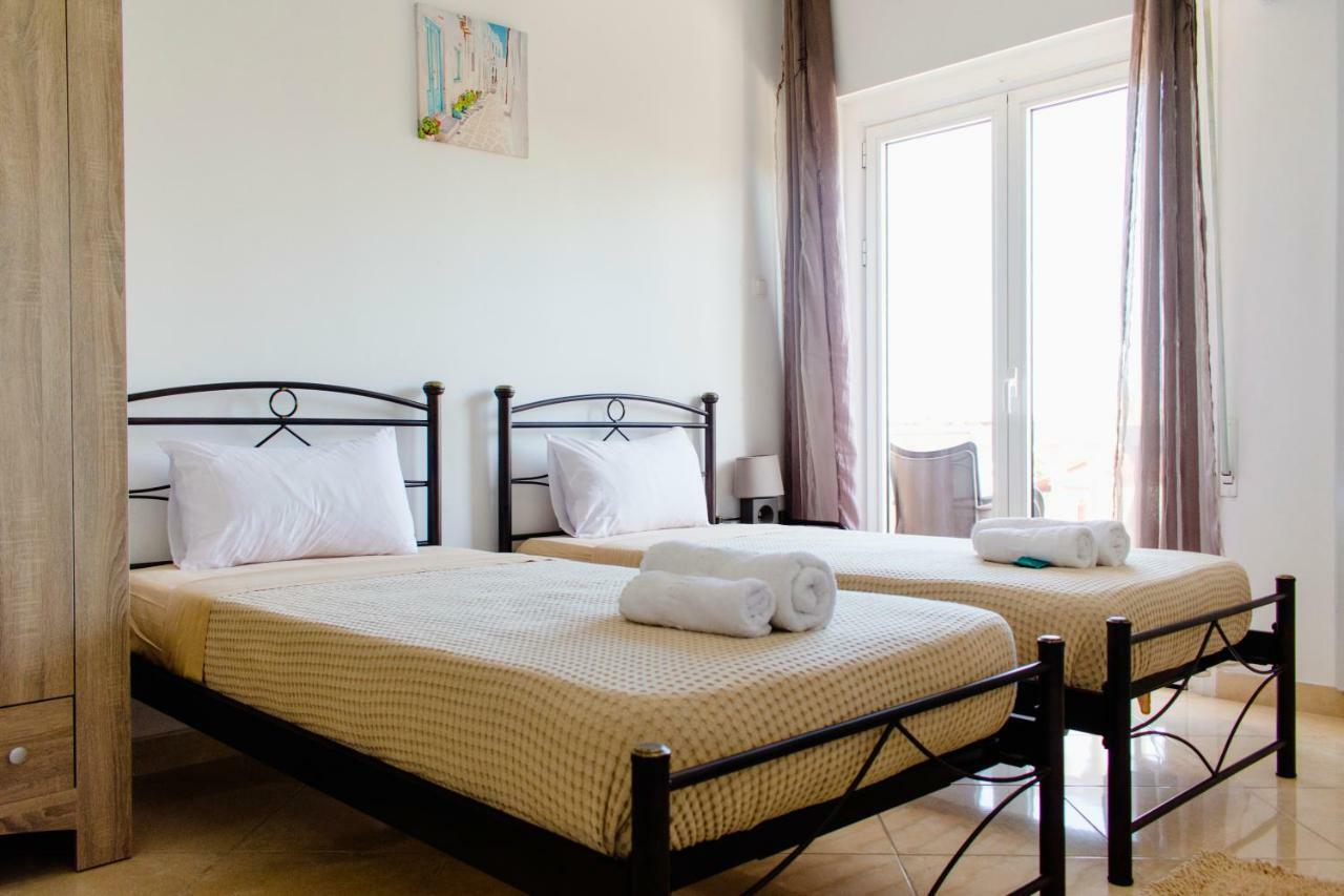 Nikolakakis Rooms Lavrio Dış mekan fotoğraf